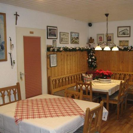 Haus Moser Altotting Bagian luar foto